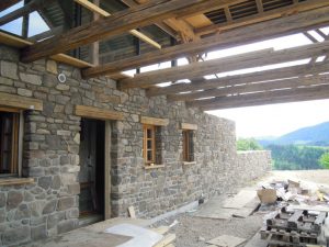 Zidna obloga iz dekorativnega kamna